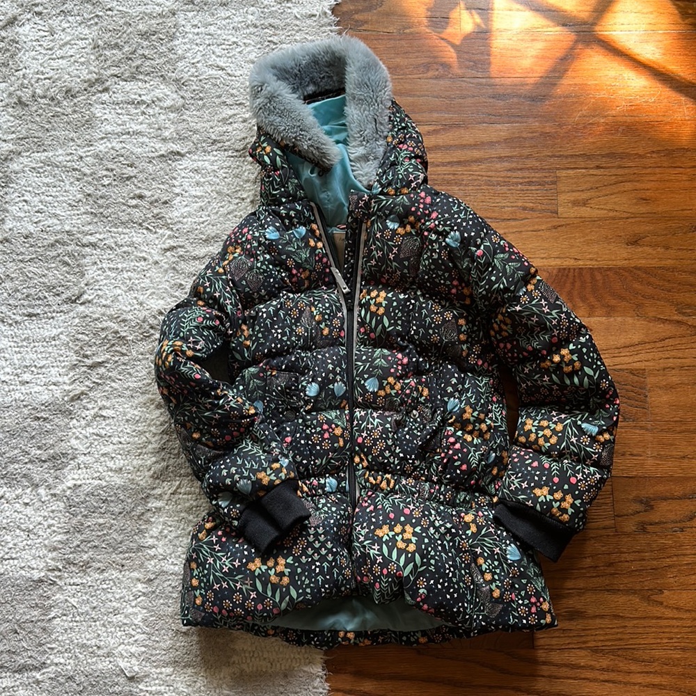 Hanna Andersson Floral Puffy Coat with Hood Size 140 GUC